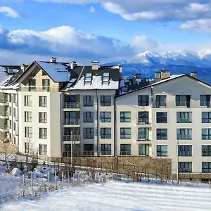 Saint George Palace Apartahotel