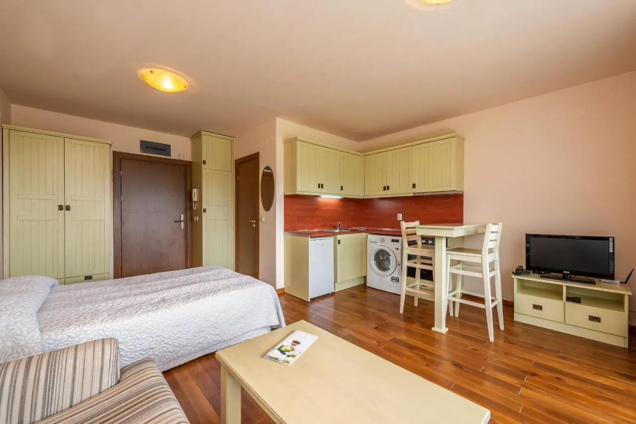 Apart-hotel Pirin Golf & Country Club Apartment Complex Bansko